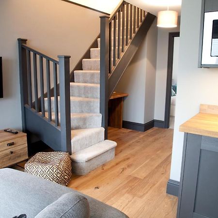 Little Elm - Luxury Home From Home, Free Parking, 30-40 Mins Walk From Bath City Centre Exteriér fotografie